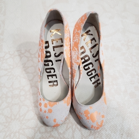 Kelsi Dagger Lillian Pain Splatter Round Toe Pumps Size 6.5 - Picture 3 of 12